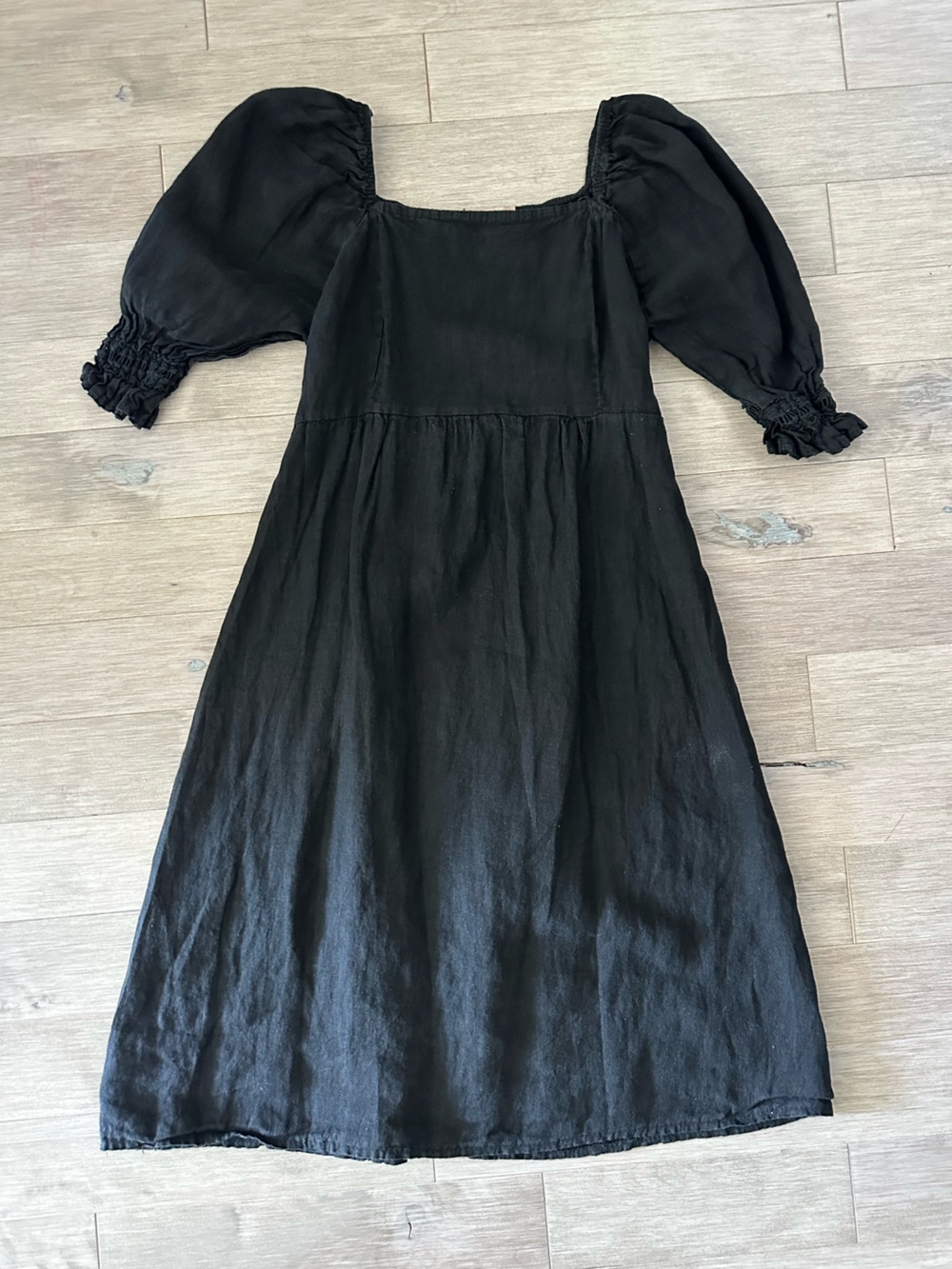 Valentina Naldi 100% Linen Classic Black Puff Sleeve Mini Dress Size Medium